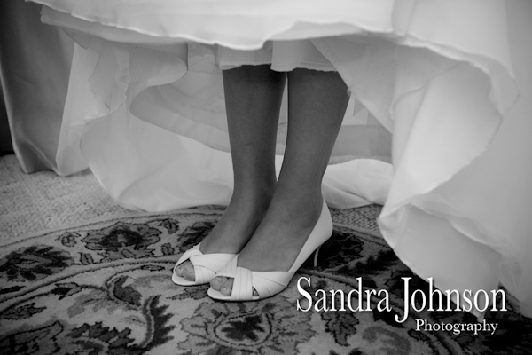 Best Lakeside wedding at Paradise Cove in Orlando, Florida - Wedding photographer - Sandra Johnson (SJFoto.com)